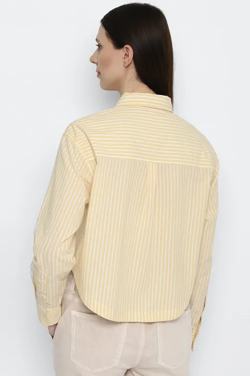 American Eagle Women Yellow Cropped Button-Up Shirt