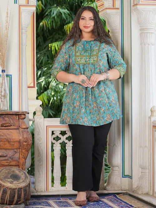 YASH GALLERY Plus Size Floral Printed Tie-Up Three-Quarter Sleeve A-line Pleated Kurti