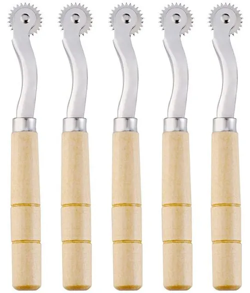 Tracing Wheel Sewing Tools, Serrated Edge Tracing Wheel, Needle Point Tracking Wheel, Stitching Wheel Tool with Wooden Handle for Leather Paper Fabric Sewing Crafts (5 pcs)